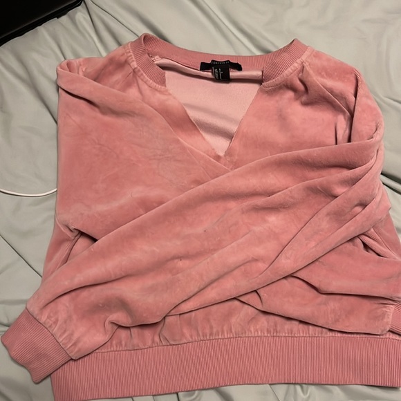 Pink cropped sweater - Picture 3 of 3